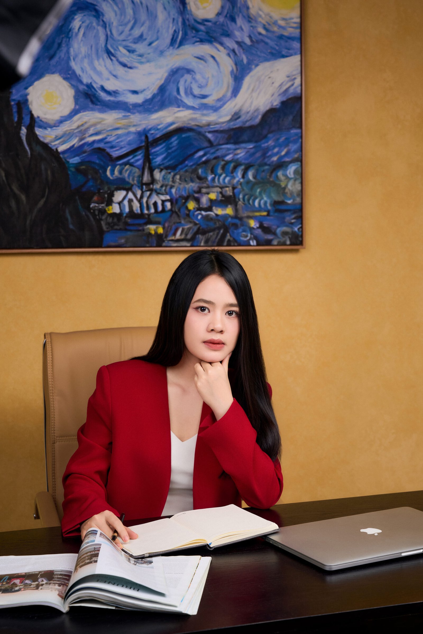 Profile Biểu Tượng — 04 — Gạo Nâu Profile