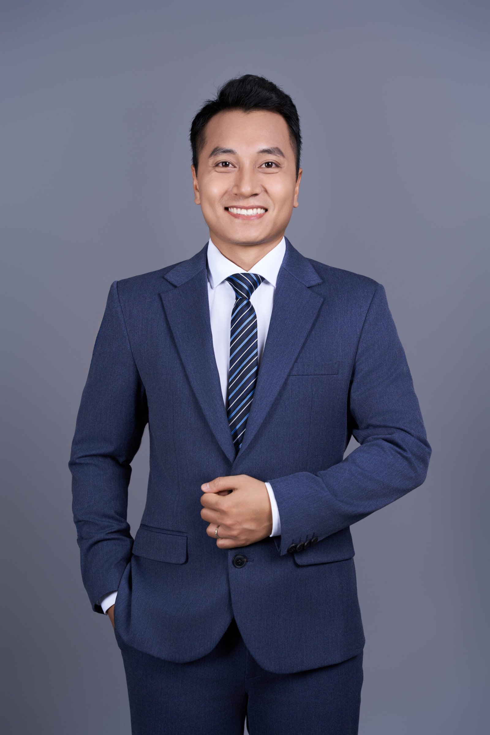 Profile Cao Cấp — 03 — ảnh 3 — Gạo Nâu Profile