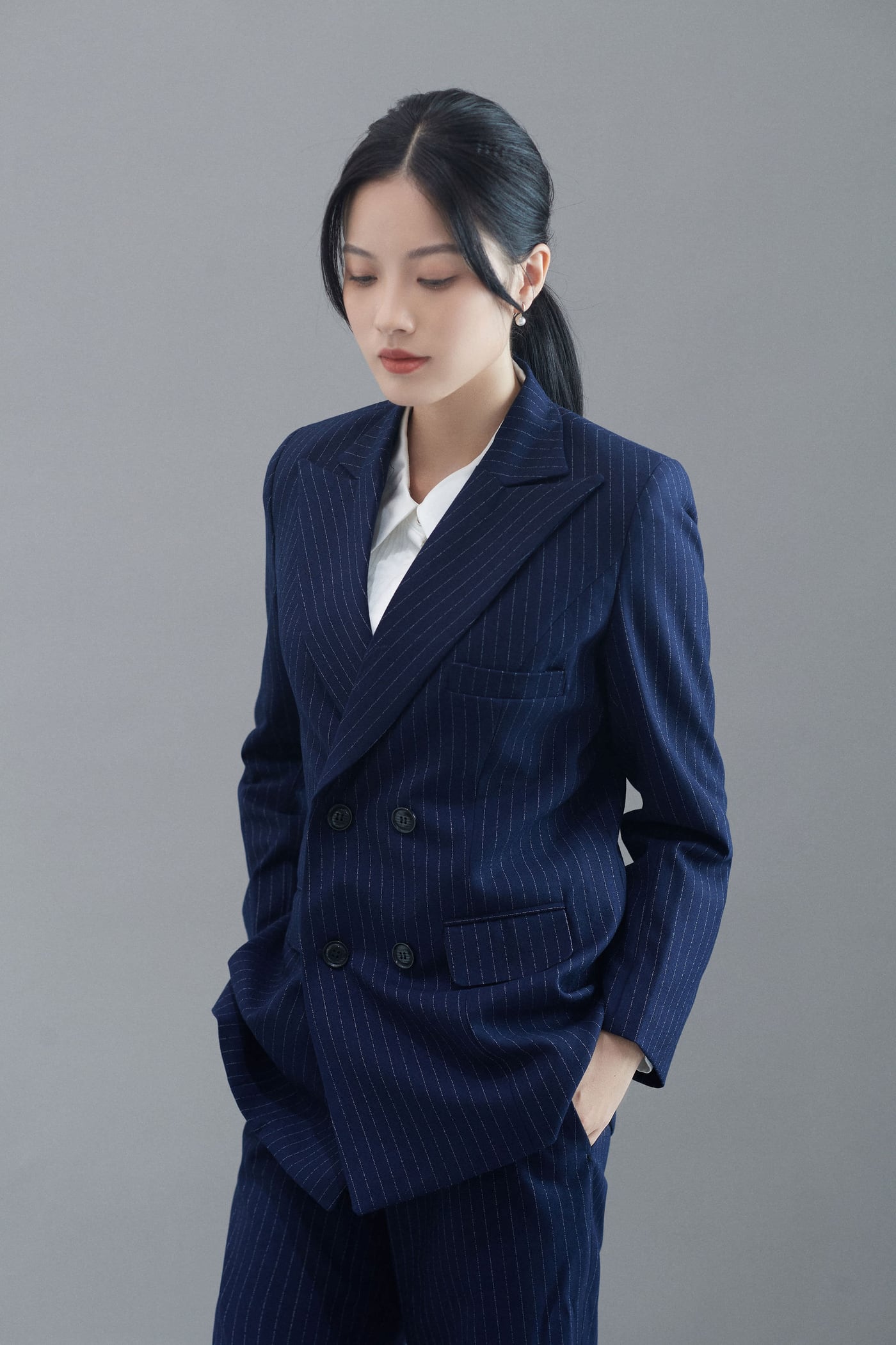 Ảnh CV xin việc là gì? Khác gì ảnh thẻ và ảnh profile?