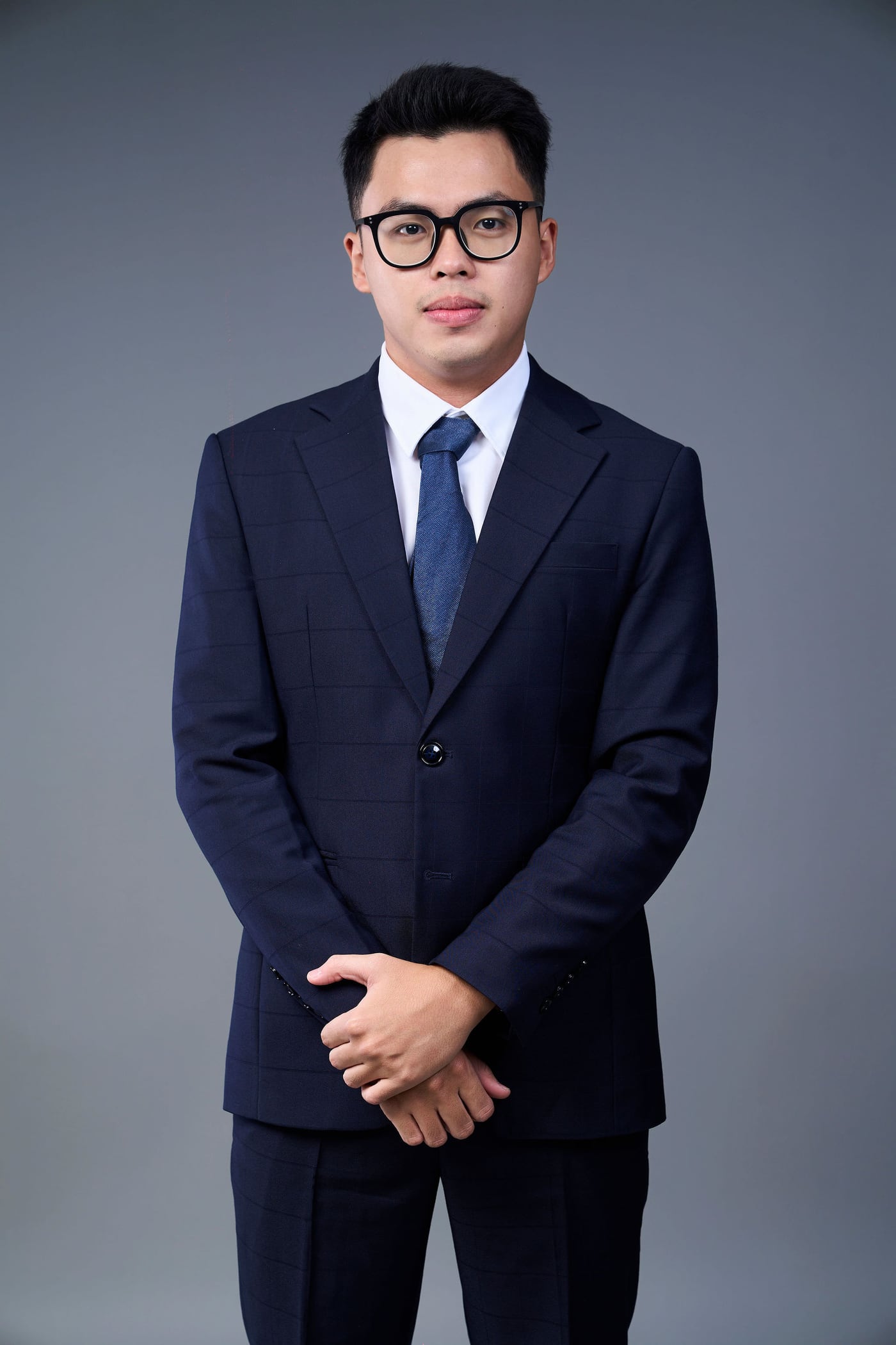 Headshot công sở — Gạo Nâu Profile