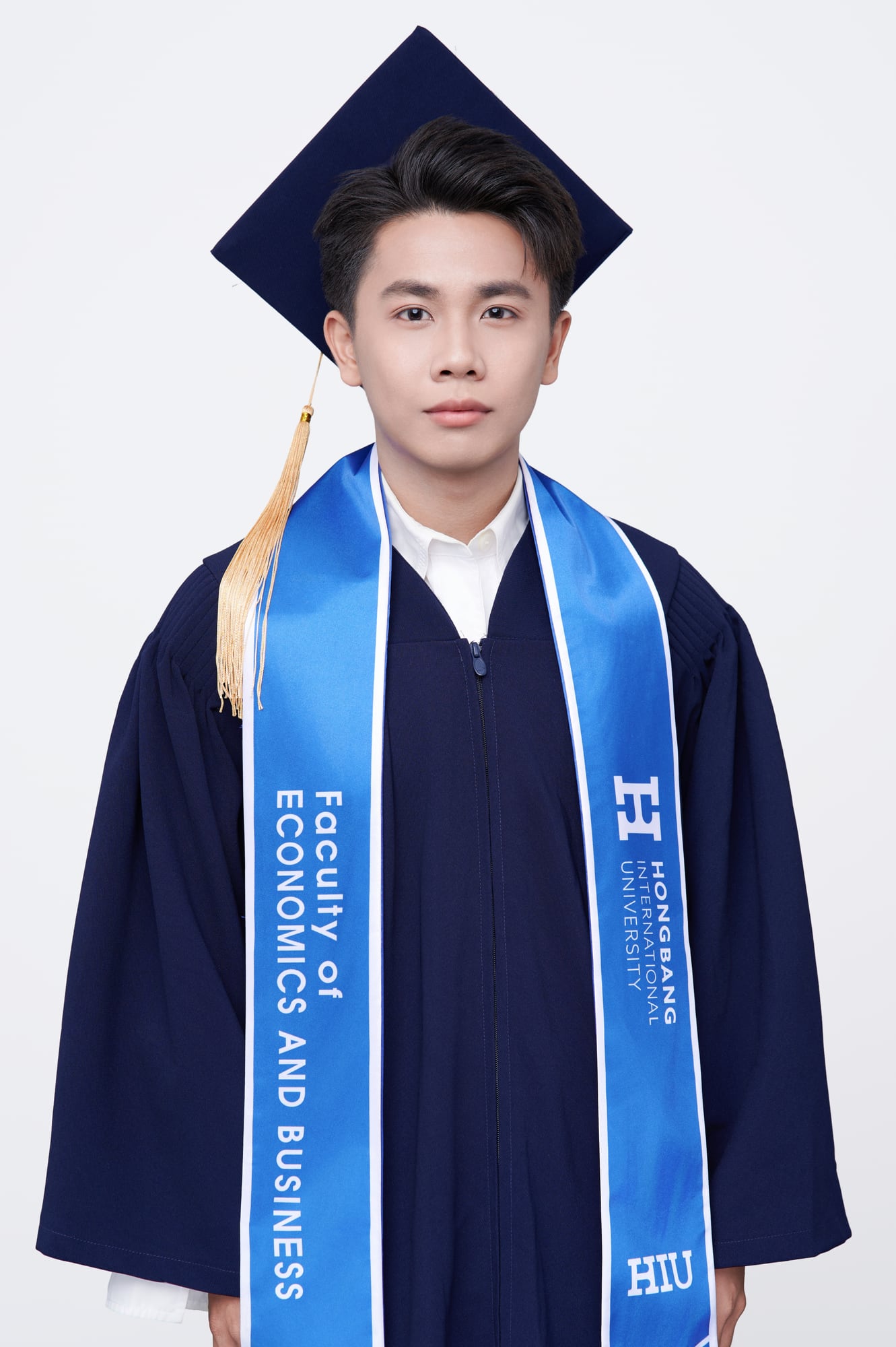 Ảnh mẫu 7 — Ảnh thẻ tốt nghiệp — Gạo Nâu Profile