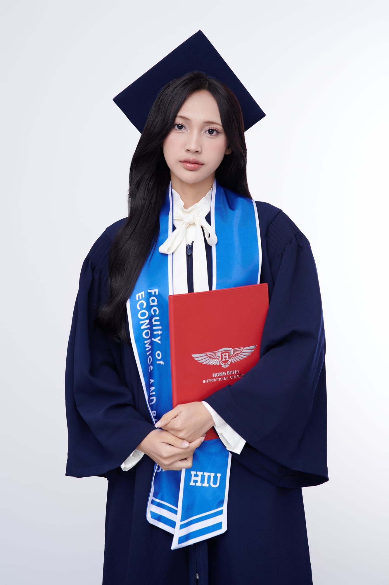 Ảnh mẫu 8 — Ảnh thẻ tốt nghiệp — Gạo Nâu Profile