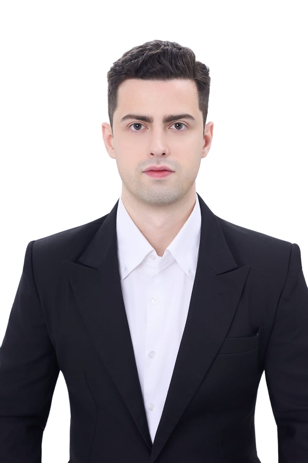 Ảnh thẻ hồ sơ lưu trú cho người nước ngoài nền trắng — Gạo Nâu Profile