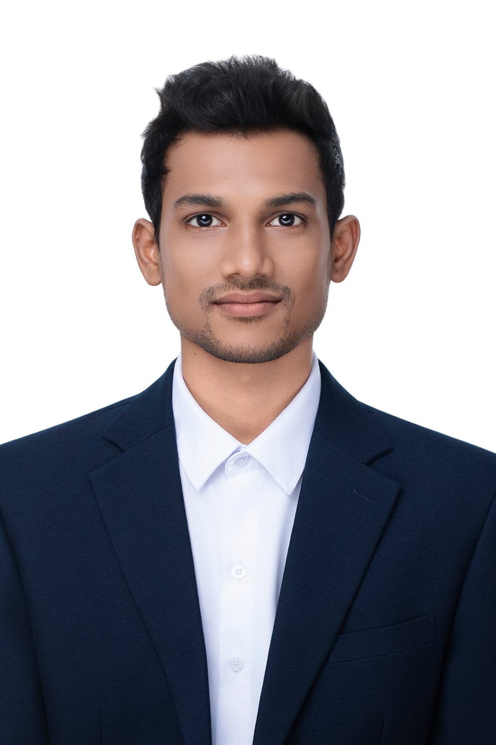 Ảnh thẻ visa nam người nước ngoài nền trắng — Gạo Nâu Profile