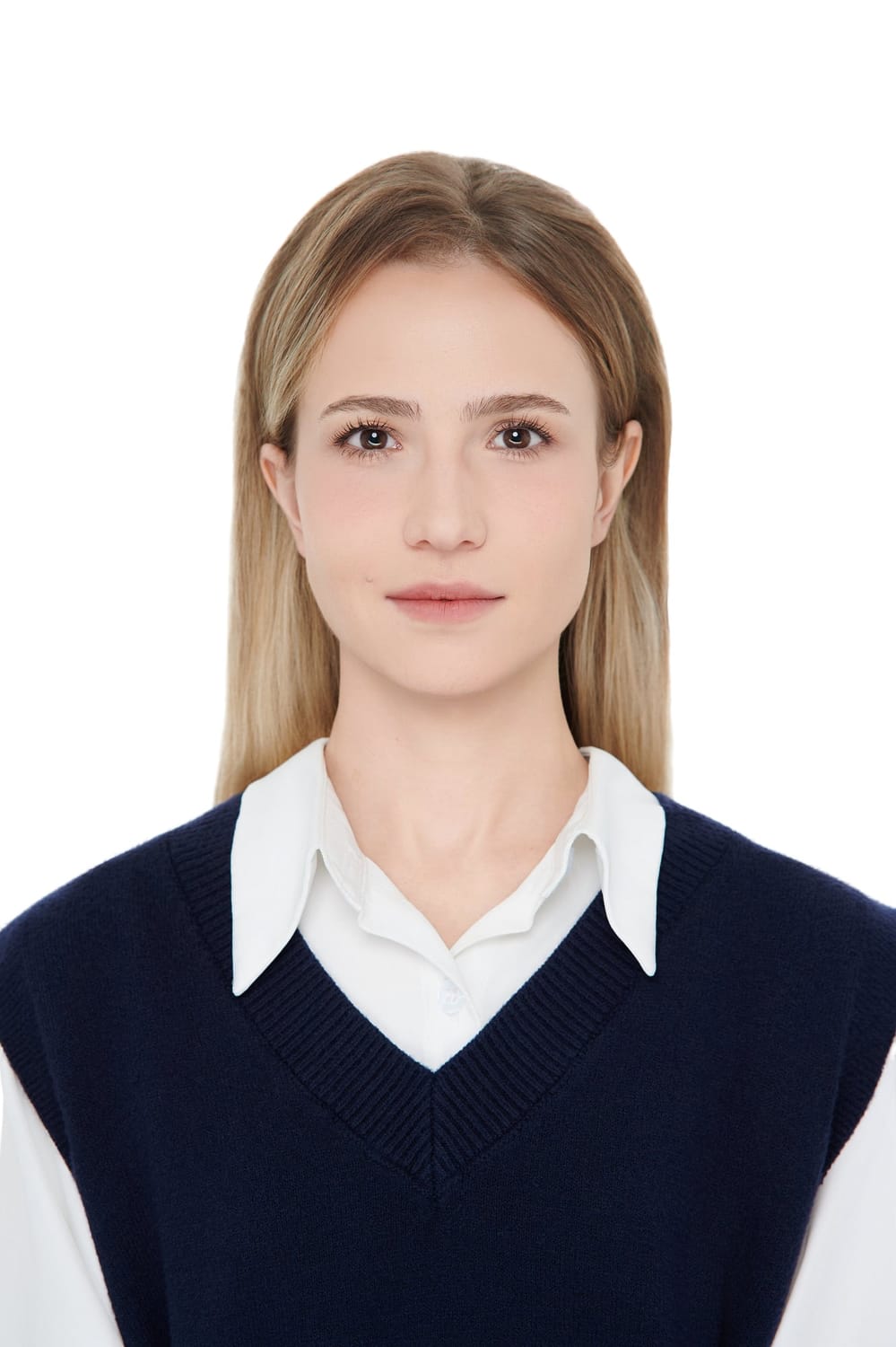 Ảnh thẻ hộ chiếu cho người nước ngoài nền trắng — Gạo Nâu Profile